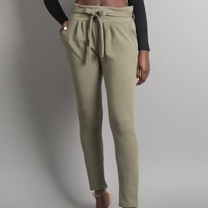Steph | Khaki Cinched Waist Cigarette Pants